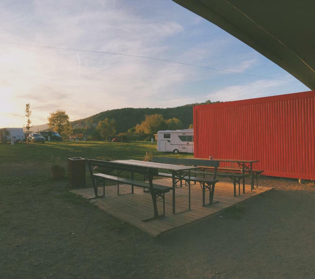 Kemp Děčín Hotel Bagian luar foto